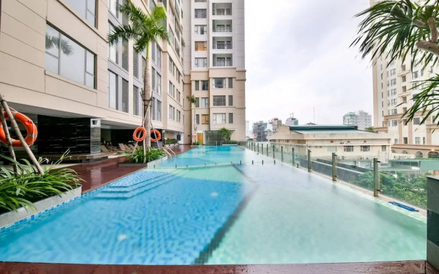 New Tresor River and City View Apartment