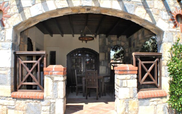 Secret Villa Bitez - 3 Bedrooms