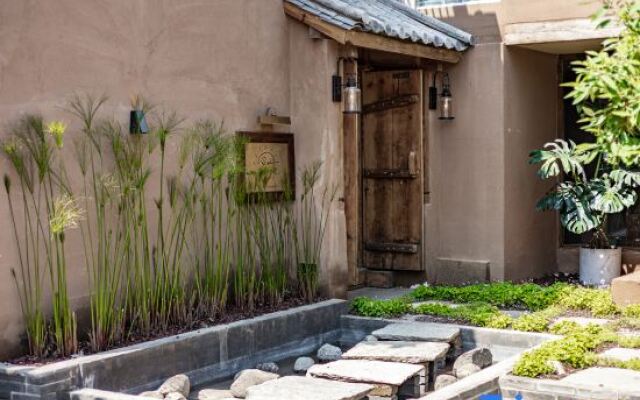 Yangheguang Yinshe Courtyard (Dali Ancient City)