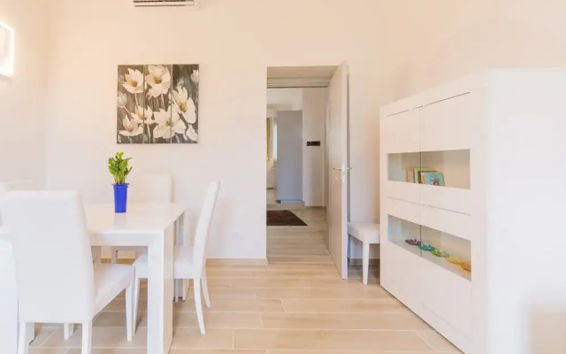 Isola Suite Apartment