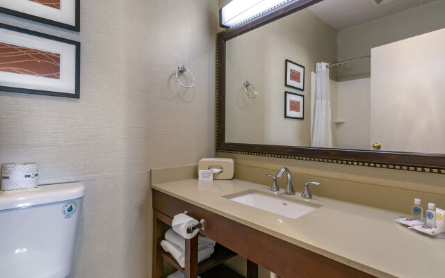 Quality Inn & Suites Okanogan - Omak