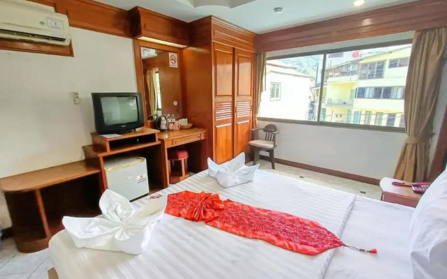 2C Phuket Residence
