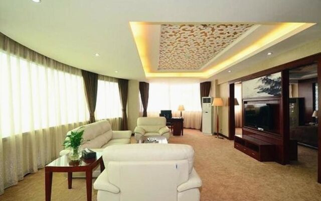 Hongqiao Holiday Hotel