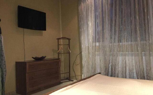 Vake Cozy Appartament With 3 Bedrooms.