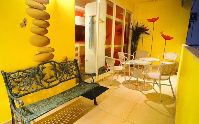 Pandora After 80s Hostel