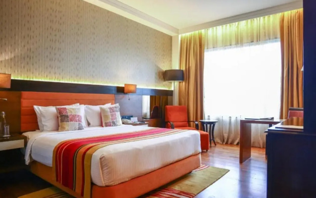 Balaji Sarovar Premiere Solapur