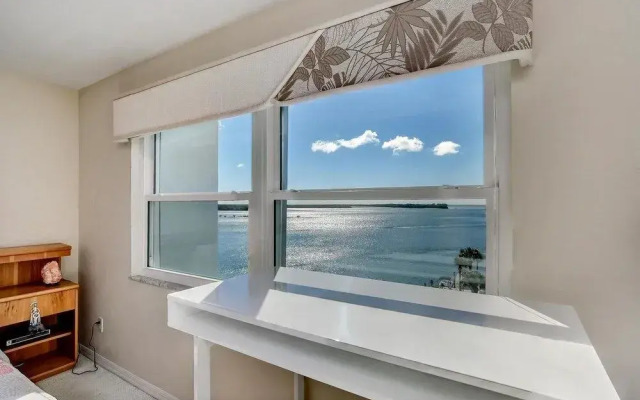 Eagle Cay Building 5-602