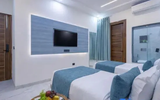 Hotel Urban Royale Near IGI Airport
