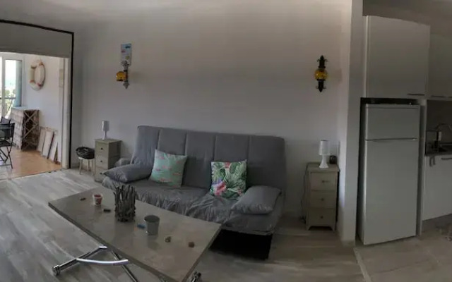 Apartamento Inmobahia - BI - 67