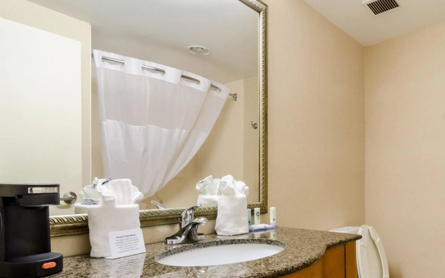 Quality Inn Lumberton North