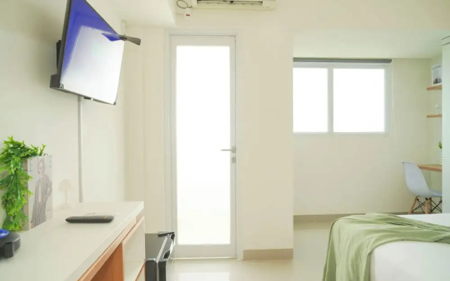 Good Deal Studio At Cisauk Point Apartment – Guest Rooms – Tangerang