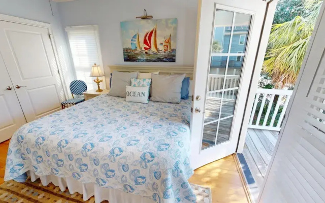 Mimi's Mermaid's & Memories by Tybee Vacation Rentals