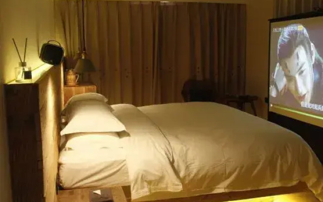 Qixianli Homestay (Yiwu International Trade City)