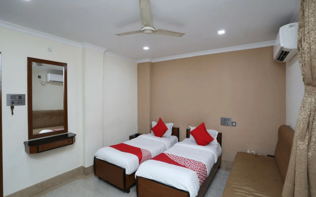 Oyo 44586 Hotel Himalay
