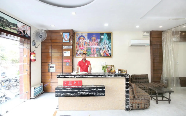 OYO 15496 Shree Hari Castle