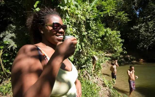 Hostel e Camping Rio das Pedras