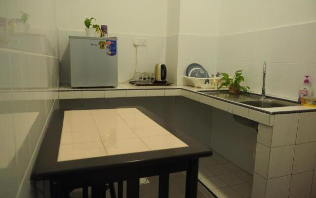 Cosy Studio Shah Alam