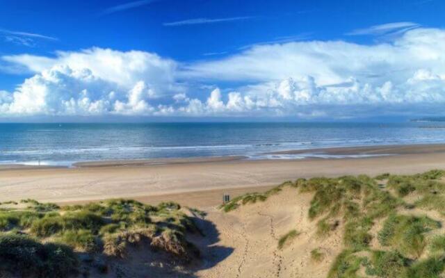 Caravan by Camber Sands 2
