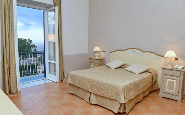 Hotel Garden Riviera