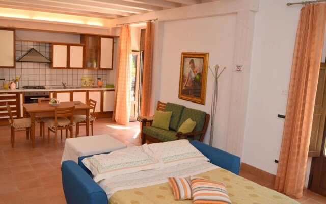 Luxurious Holiday Home With Swimming Pool In Syracuse Italy