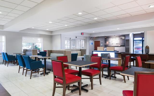 Holiday Inn Express Charlotte West - Gastonia by IHG.
