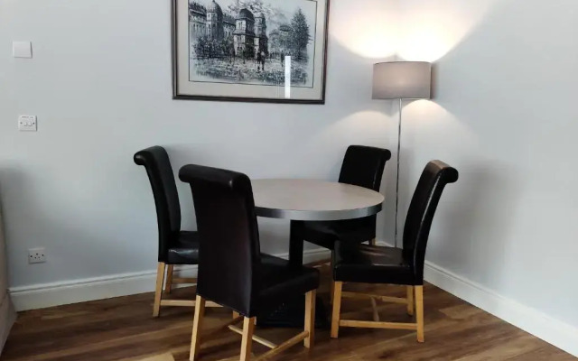 Foxhollow House Suite