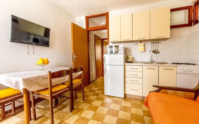 Apartments Mira Mark