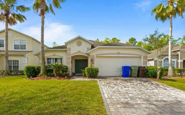4676 Cumbrian Lakes dr