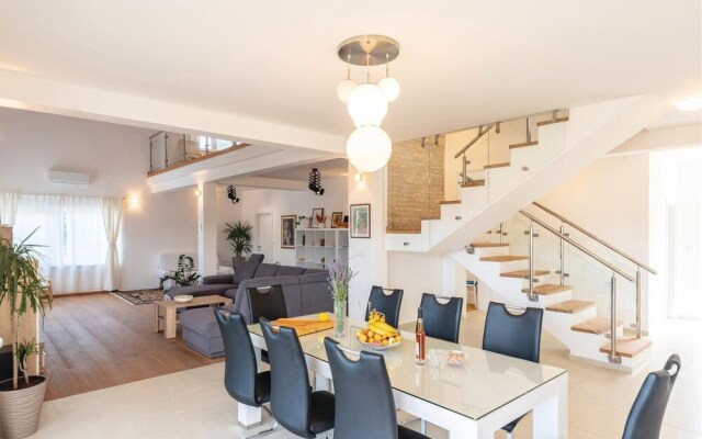 Stunning Home in Lumbarda With Wifi and 3 Bedrooms