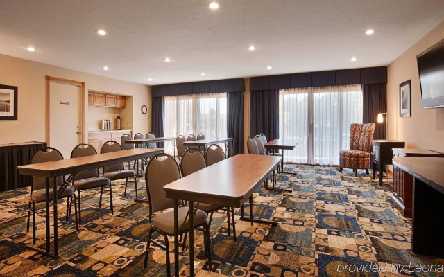 Best Western River Terrace