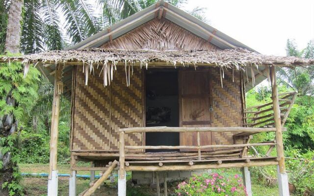 Anavin House