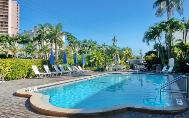 Idyllic Inland Condo With Pool and Beach Access