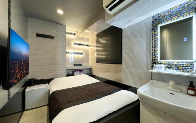Hotel Amethyst