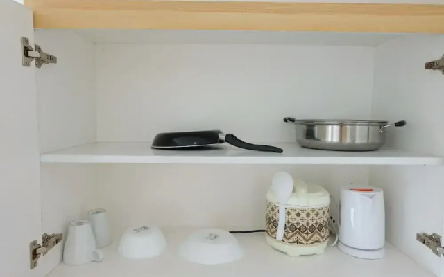 Compact 1BR at Tree Park Apartment