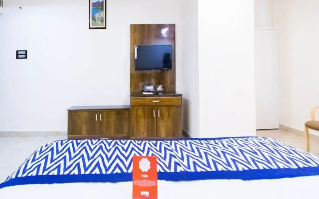 Bhadras Grand by OYO Rooms