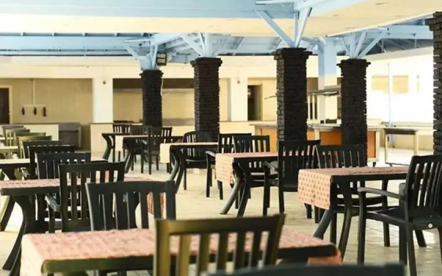 Ganita Holiday Village
