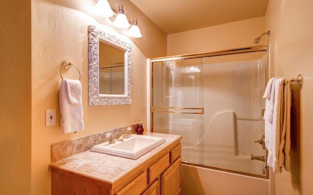 Highlands Ridge Retreat By Pinnacle Lodging