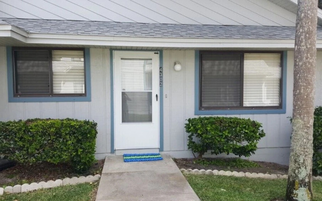 Seaside Villas 4302