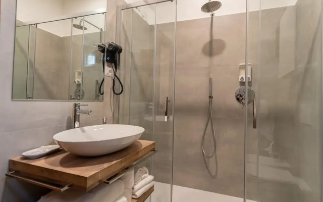 Acquamarine Apartment City Center