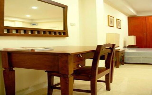 Royal Pimand Serviced Apartment