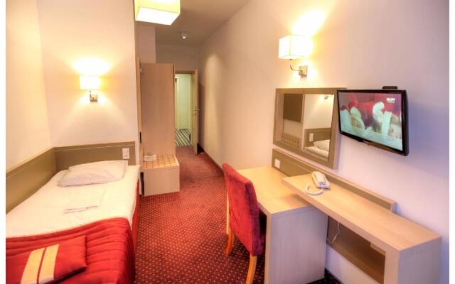 Hotel Arche