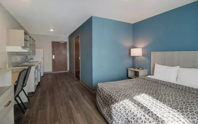Woodspring Suites Charlotte Airport