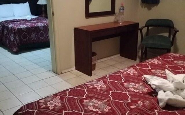 Hotel Dinastia Colima