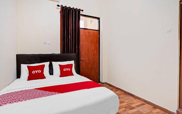 OYO 90286 Prenjak Syariah