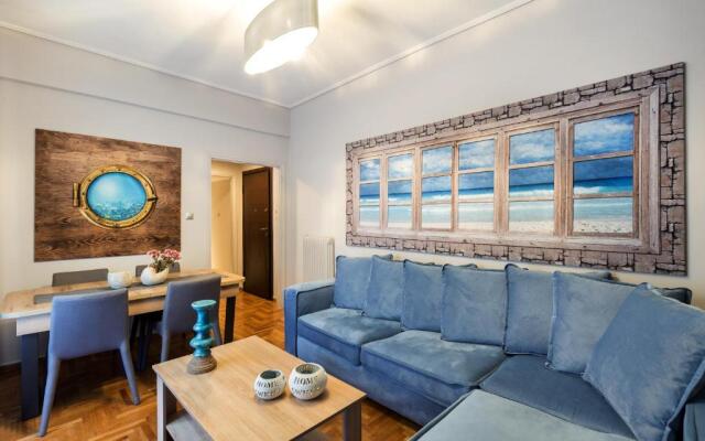 Afinestay at Acropolis