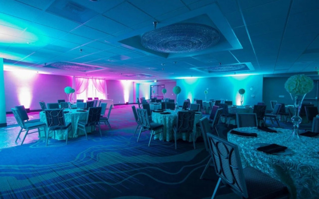 Radisson Hotel Oakland Airport