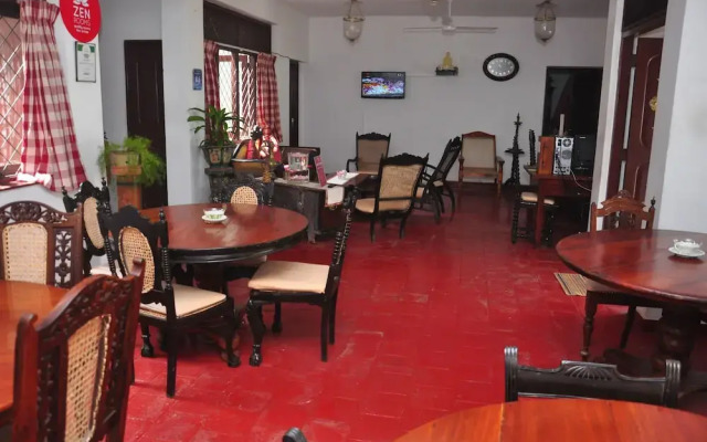 Blue Seas Tourist Guest House