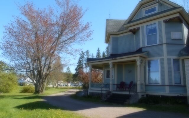 Terra Bella by the Shore