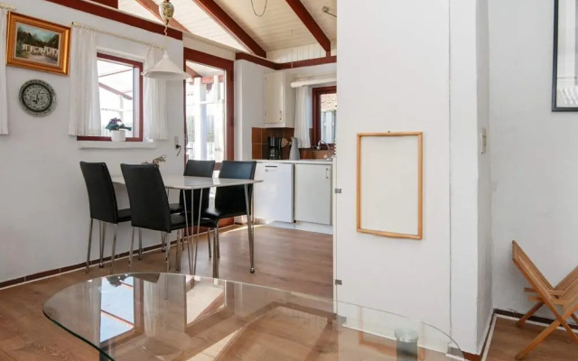 4 Person Holiday Home in Hemmet