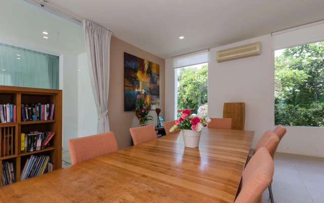 Unique Pool Villa with 5 Bedrooms and Sea View (PM-C1)